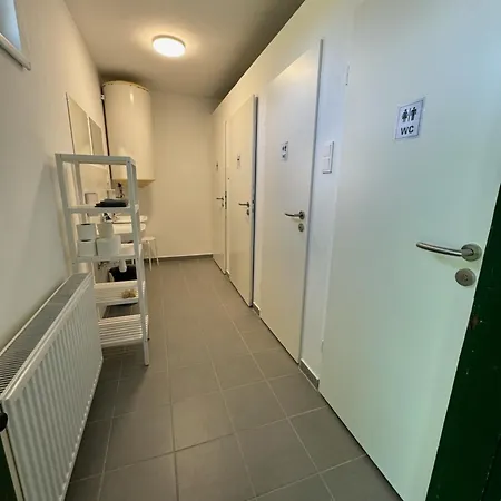 Konkoly Lovarda és * Lenti